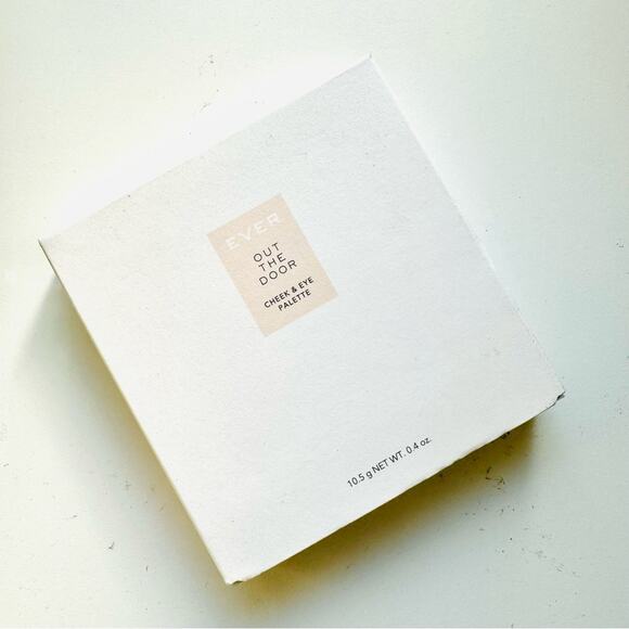 NEW EVER Bold Brave Cheek Blush Eye Eyeshadow Face Makeup Palette Clean Beauty - Picture 4 of 7